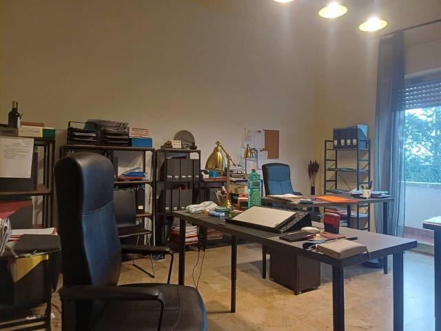 Ufficio in affitto a San Giuliano Terme