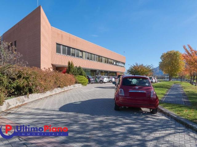 Ufficio in affitto a Saint Christophe