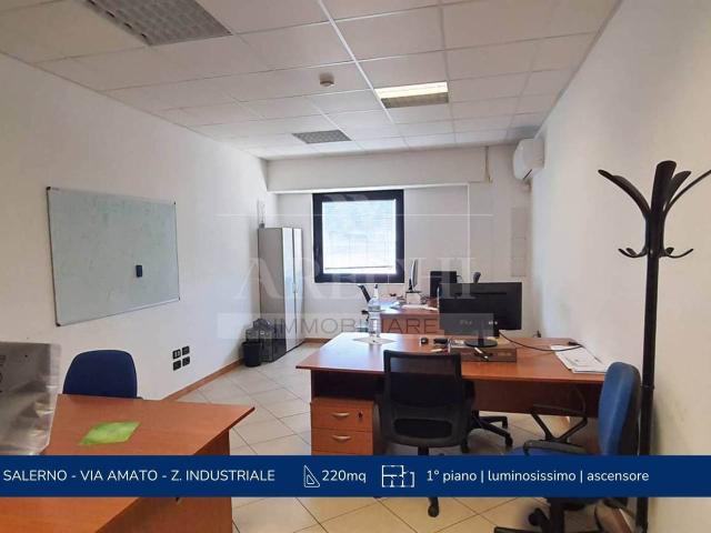 Ufficio in affitto a Salerno