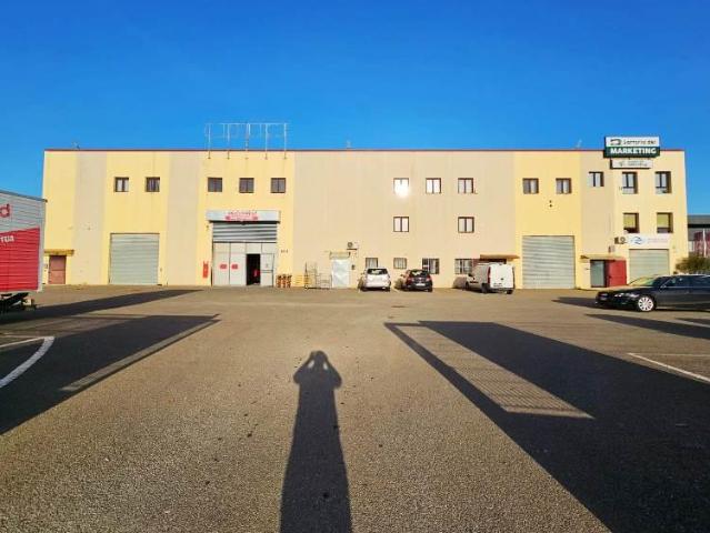 Ufficio in affitto a Sestu