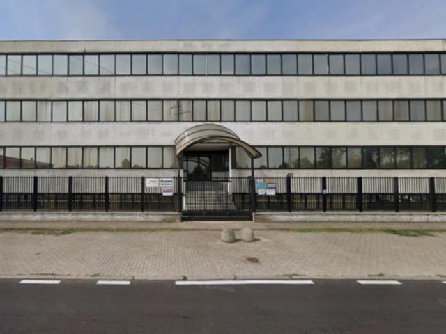Ufficio in Affitto a Settimo Milanese