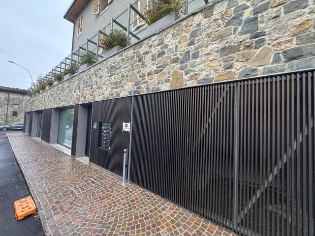 Ufficio in affitto a Sotto Il Monte Giovanni Xxiii