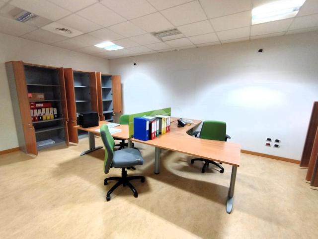 Ufficio in affitto a Spresiano