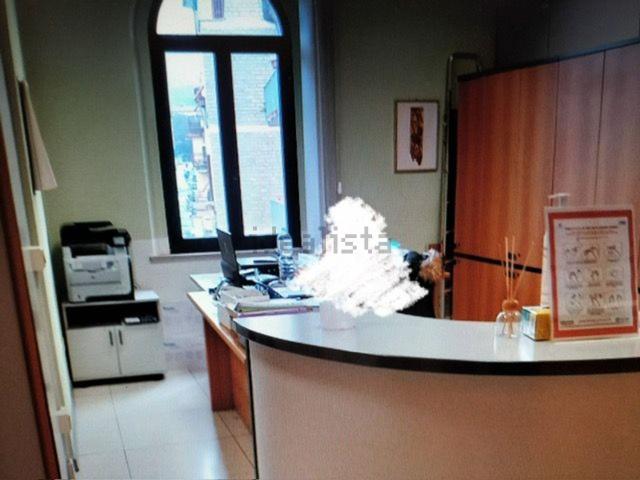 Ufficio in affitto di 104 m²