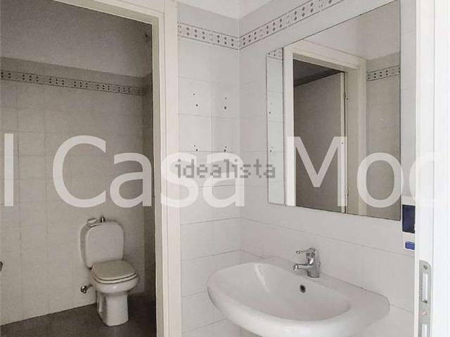 Ufficio in affitto di 105 m² in Via Stefano Giovanni Marianini