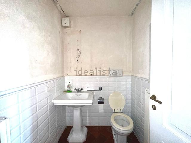 Ufficio in affitto di 105 m² in Via San Carlo
