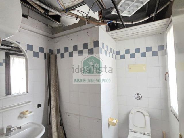 Ufficio in affitto di 108 m² in Via Schiavonesca Nuova, 333