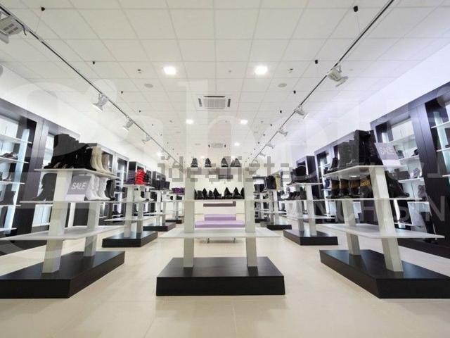Ufficio in affitto di 1000 m² in Viale San Lazzaro, 100
