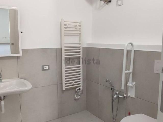Ufficio in affitto di 100 m² in Circonvallazione Ragusa