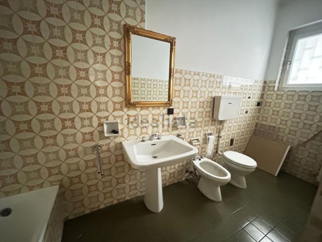 Ufficio in affitto di 100 m² in Piazza Antonio Gramsci