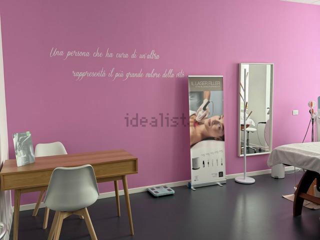 Ufficio in affitto di 100 m² in Via Como, 73