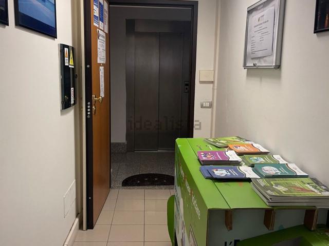 Ufficio in affitto di 100 m² in Via Guglielmo Oberdan