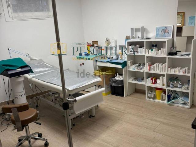 Ufficio in affitto di 100 m² in Via G. Verdi, 13