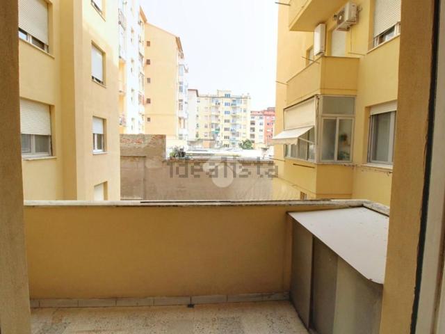 Ufficio in affitto di 100 m² in Via Grande, 215