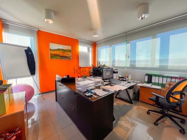 Ufficio in affitto di 100 m² in Via Pionca, 13