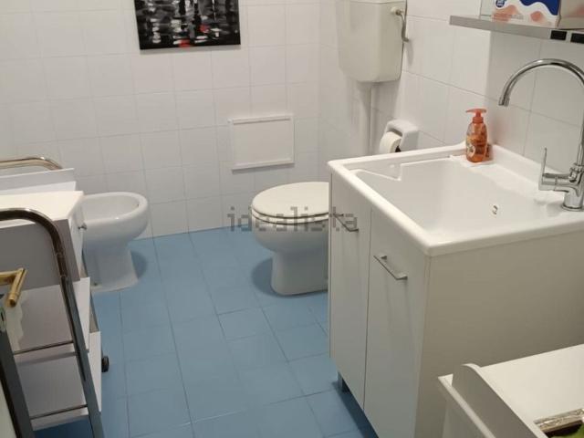 Ufficio in affitto di 100 m² in Viale Virgilio, 128