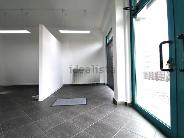Ufficio in affitto di 103 m² in Via Giuseppe Mazzini