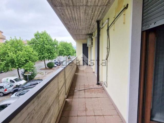 Ufficio in affitto di 115 m² in Via Maiella, 20