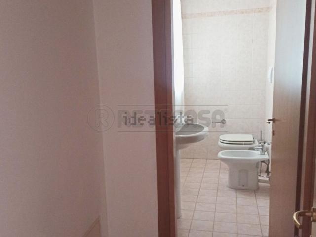 Ufficio in affitto di 118 m² in Via Roma, 1
