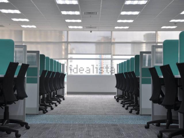 Ufficio in affitto di 1100 m²