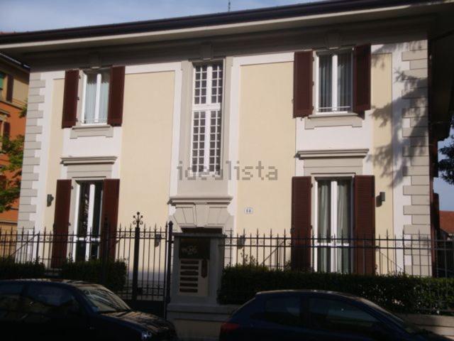 Ufficio in affitto di 110 m²
