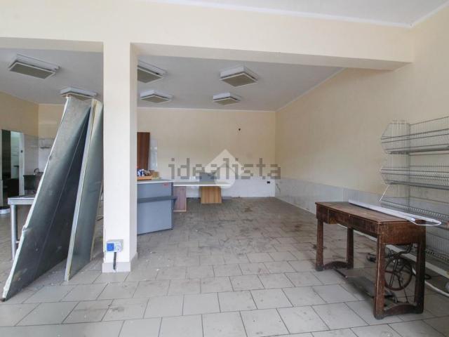 Ufficio in affitto di 110 m²
