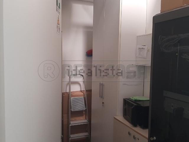 Ufficio in affitto di 110 m² in Via della Meccanica