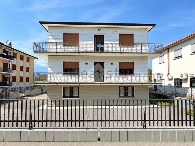 Ufficio in affitto di 110 m² in Via Roma, 30