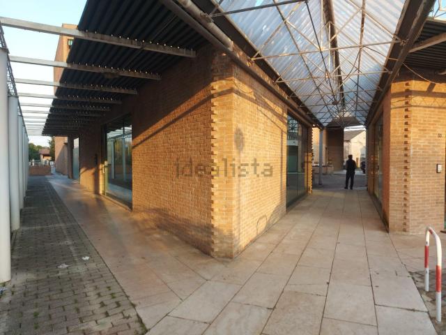Ufficio in affitto di 111 m² in Via Gardellina, 52