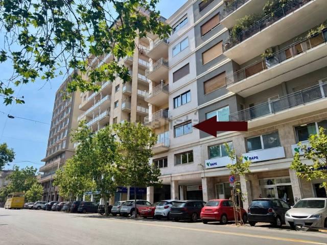 Ufficio in affitto di 112 m² in Viale XX Settembre, 45