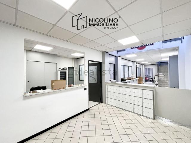 Ufficio in affitto di 128 m² in Via Massimo D&apos Azeglio, 5