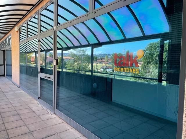 Ufficio in affitto di 120 m²