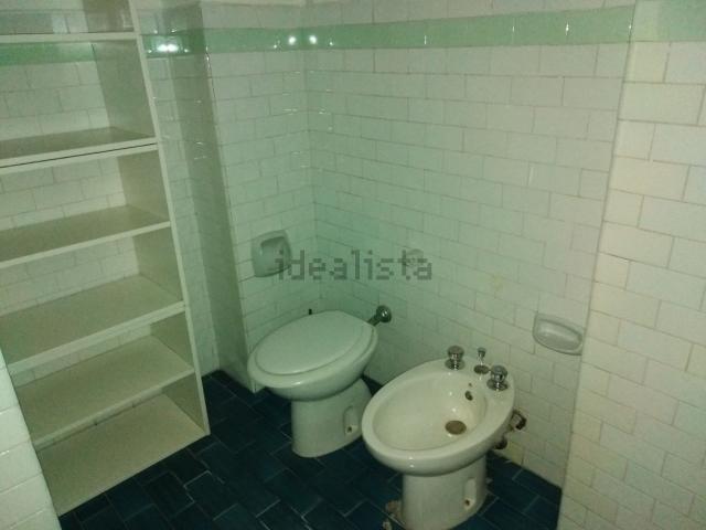Ufficio in affitto di 120 m²