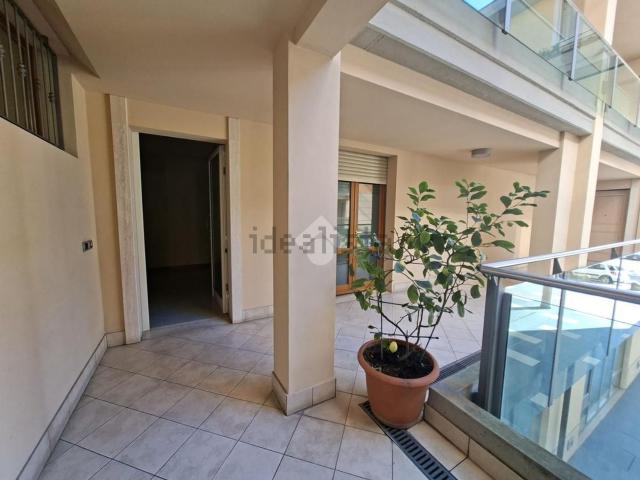 Ufficio in affitto di 120 m² in Corso Giacomo Matteotti, 126