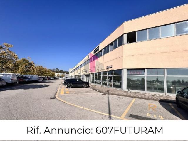 Ufficio in affitto di 120 m² in Via Ludovico Lazzaro Zamenhof, 10