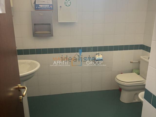 Ufficio in affitto di 120 m² in Viale XX Settembre, 187