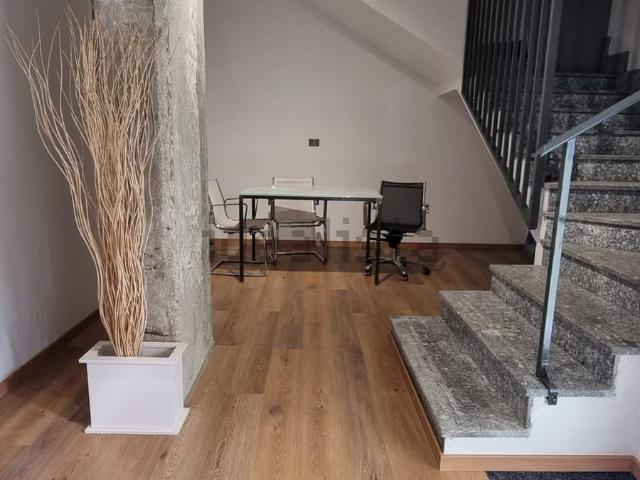 Ufficio in affitto di 12 m² in Via Piave, 2