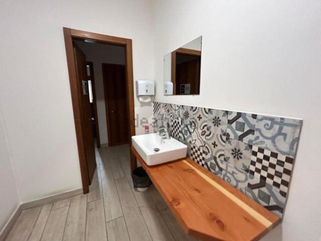 Ufficio in affitto di 12 m² in Via Trieste, 28
