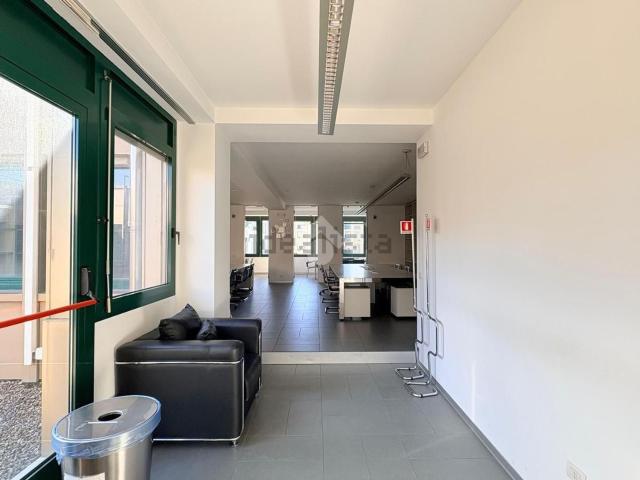 Ufficio in affitto di 134 m² in Largo Tiepolo, 29