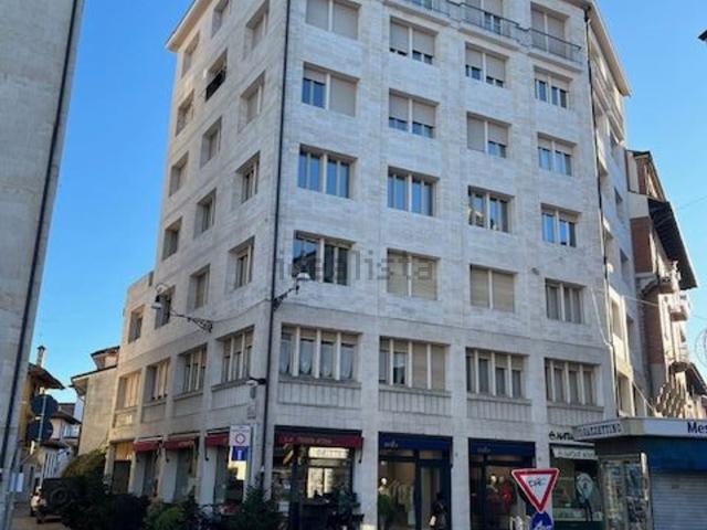 Ufficio in affitto di 135 m² in Piazza XX Settembre
