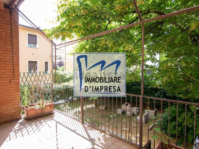 Ufficio in affitto di 137 m² in Via Monte Bardone, 16