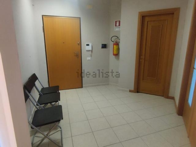 Ufficio in affitto di 130 m² in Corso della Repubblica, 232