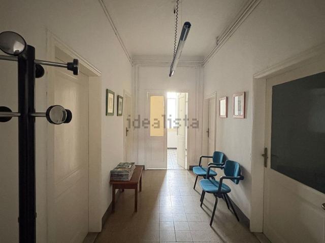 Ufficio in affitto di 130 m² in Via Isonzo