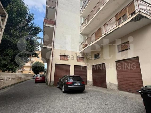 Ufficio in affitto di 130 m² in Viale dei Mille, 133