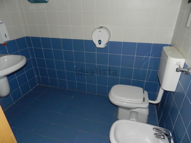 Ufficio in affitto di 1318 m² in Via di Vittorio
