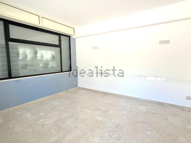 Ufficio in affitto di 132 m² in Viale Leonardo Sciascia, 20