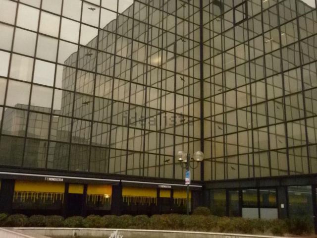 Ufficio in affitto di 145 m² in Via Rimini