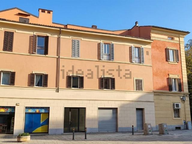 Ufficio in affitto di 147 m²