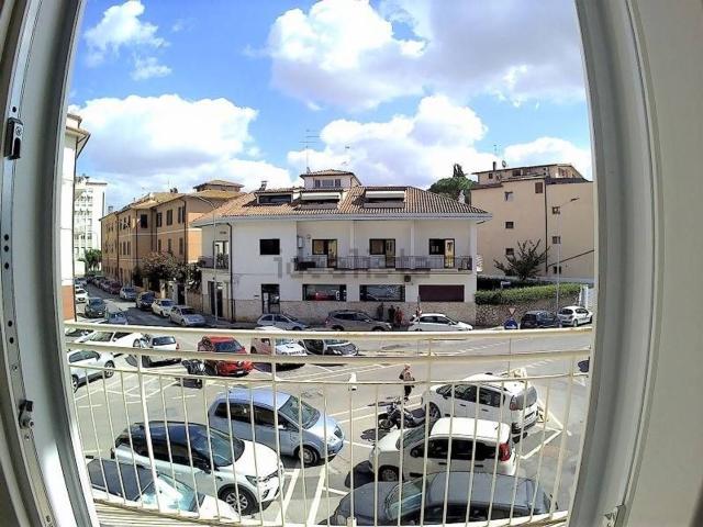 Ufficio in affitto di 140 m²