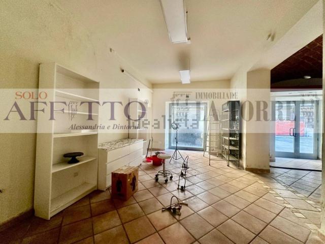 Ufficio in affitto di 140 m² in Corso Roma